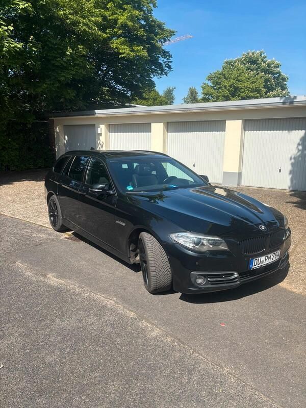 Schwarz Gebraucht 2015 BMW 530 Kombi | 16.499 € (Guter Preis) - Bild 1/4