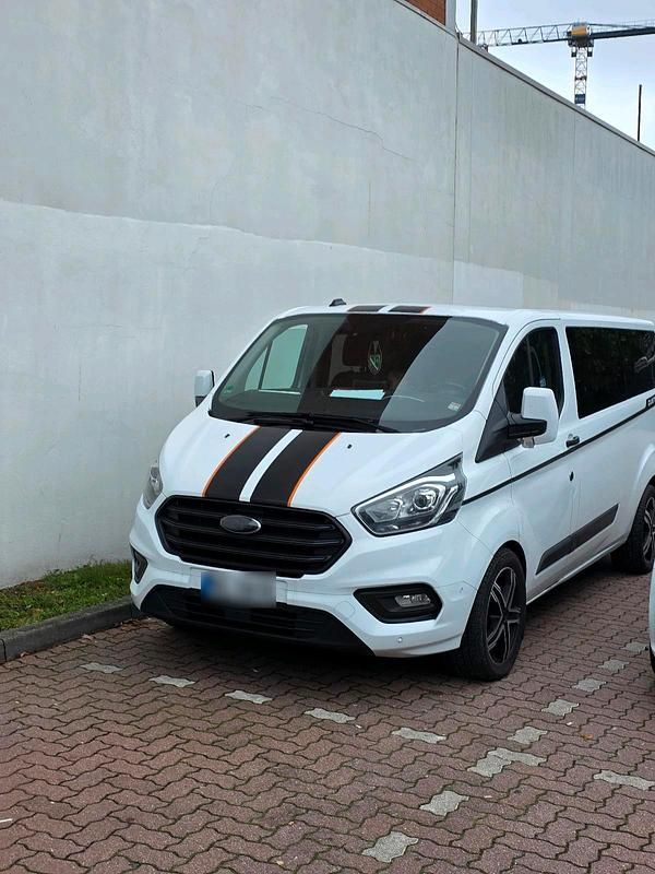 Gebraucht Ford Transit Custom 131 PS (96 kW) 2021 Weiß Van / Kleinbus