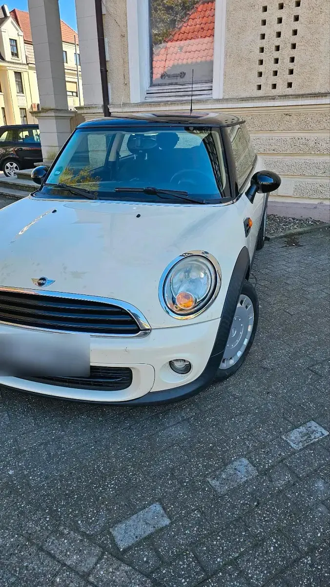 Usata Mini Cooper 75 CV (55 kW) 2010 Beige Utilitaria