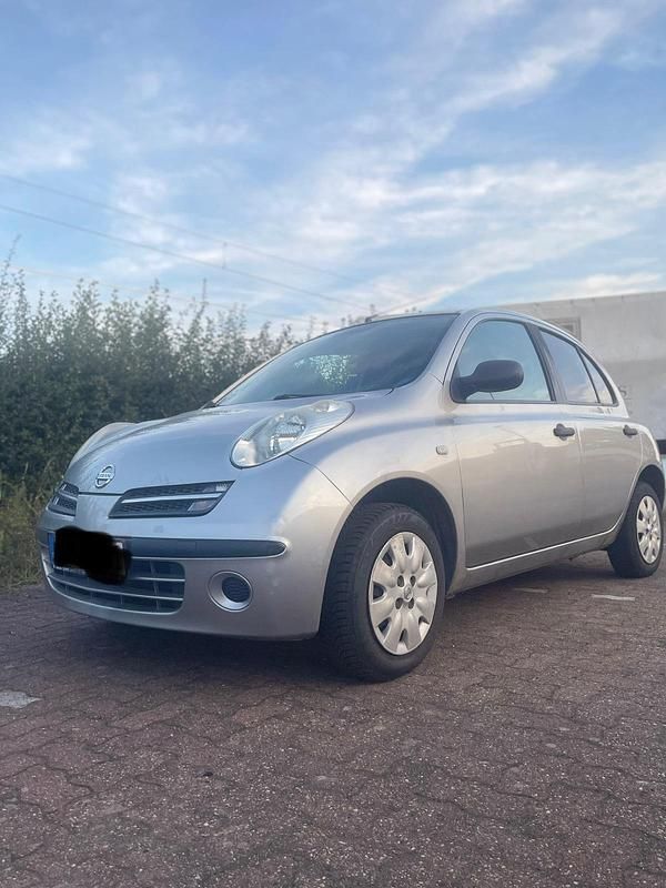 Grau Gebraucht 2009 Nissan Micra Kleinwagen | 1.200 € (Guter Preis) - Bild 1/4