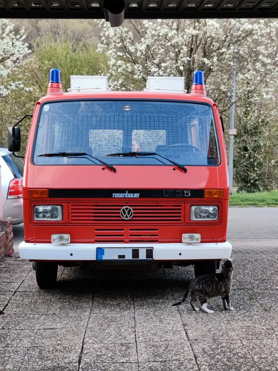 Gebraucht VW LT 90 PS (66 kW) 1986 Rot Van / Kleinbus