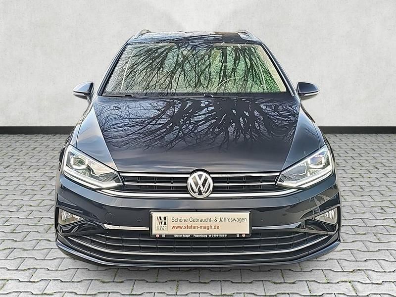 Gebraucht VW Golf Highline 131 PS (96 kW) 2020 Schwarz Van / Kleinbus