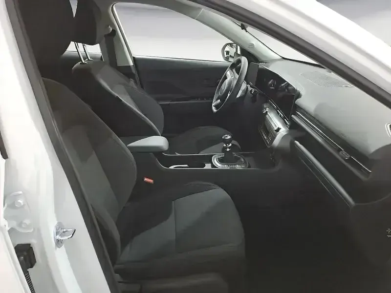 Neu Hyundai Kona Select 150 PS (110 kW) 2026 Weiß SUV