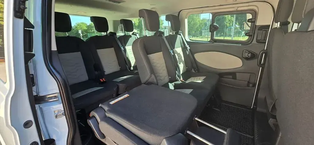 Gebraucht Ford Tourneo 125 PS (91 kW) 2015 Weiß Van / Kleinbus
