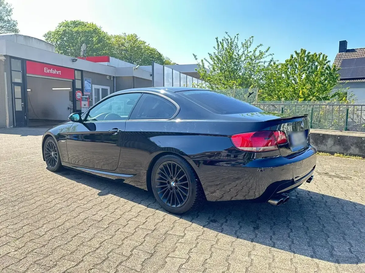 Gebraucht BMW 320 M Sport 2009 Schwarz Coupé