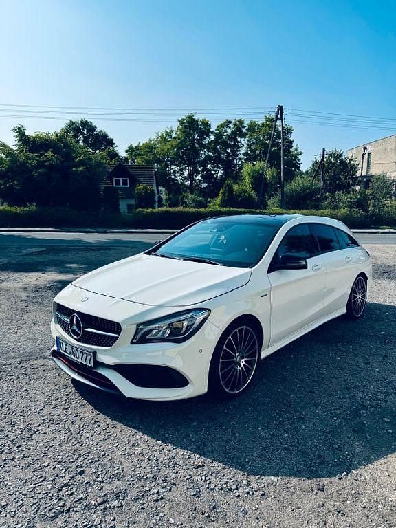 Weiß Gebraucht 2016 Mercedes CLA250 Shooting Brake Kombi | 18.000 € (Fairer Preis) - Bild 1/4