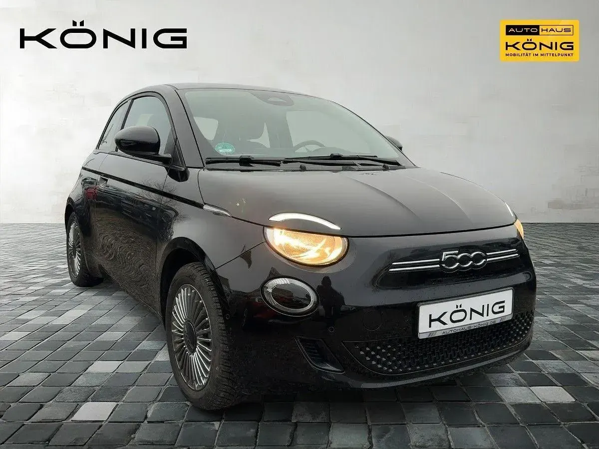 Gebraucht Fiat 500e Basis 86 kW (118 PS) 2023 Schwarz Kleinwagen