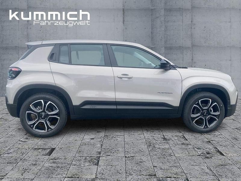 Gebraucht Jeep Avenger Altitude 101 PS (74 kW) 2024 Stone grey (grau) SUV