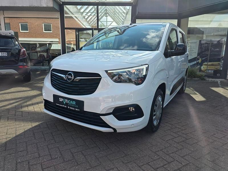 Weiß Gebraucht 2022 Opel Combo Life Elegance Limousine | 20.950 € (Fairer Preis) - Bild 1/4