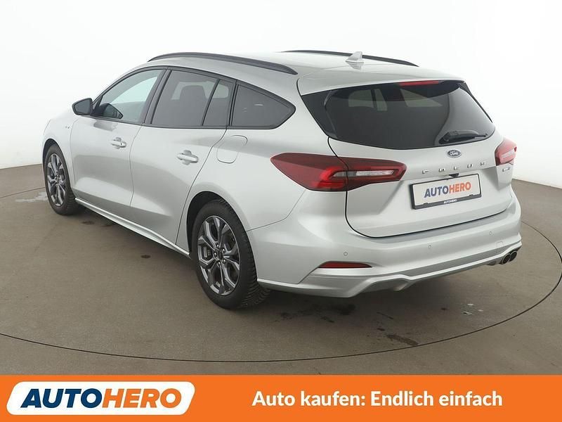 Gebraucht Ford Focus ST-Line 125 PS (91 kW) 2022 Grau Kombi