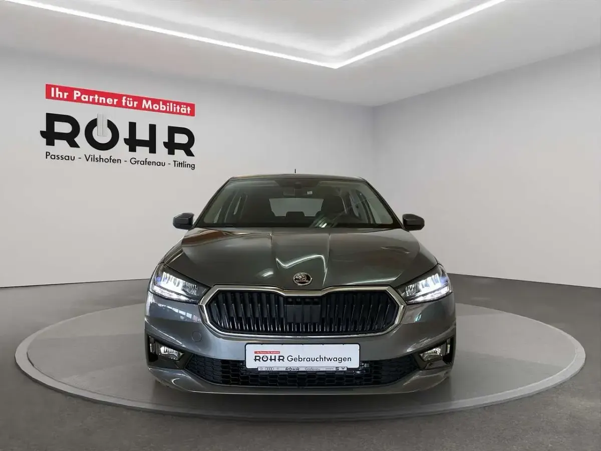 Gebraucht Skoda Fabia Essence 95 PS (69 kW) 2026 Graphitegrau metallic Kleinwagen