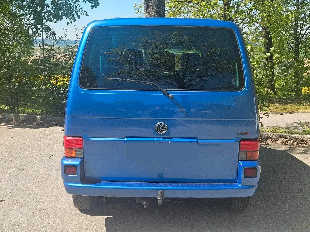 Gebraucht VW T4 151 PS (111 kW) 2000 Blau Van