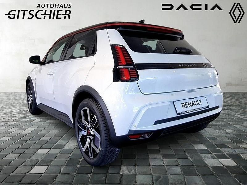 Neu Renault 5 E-Tech Urban 89 kW (122 PS) 2026 Perlmuttweiß metallic, black Limousine