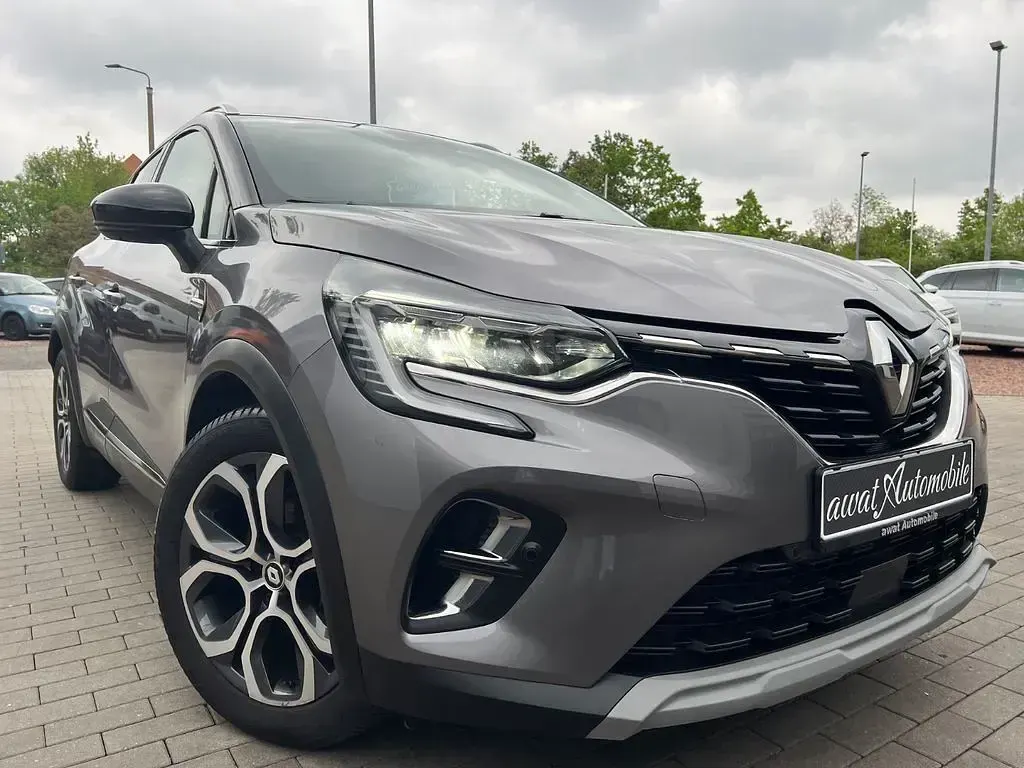 Gebraucht Renault Captur 92 PS (67 kW) 2022 Grau SUV