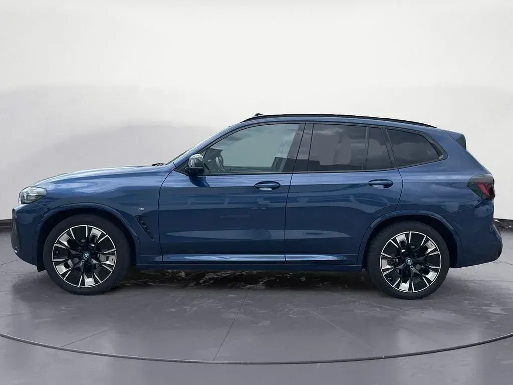 Gebraucht BMW iX3 Impressive 210 kW (286 PS) 2024 Phytonic blau metallic SUV