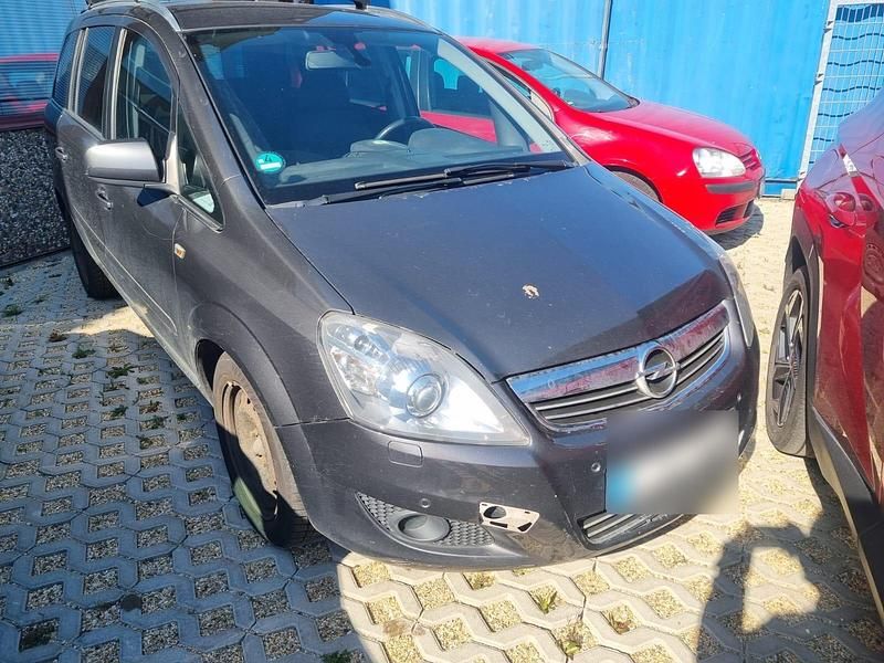 Gebraucht Opel Zafira 116 PS (85 kW) 2012 Grau Van / Kleinbus
