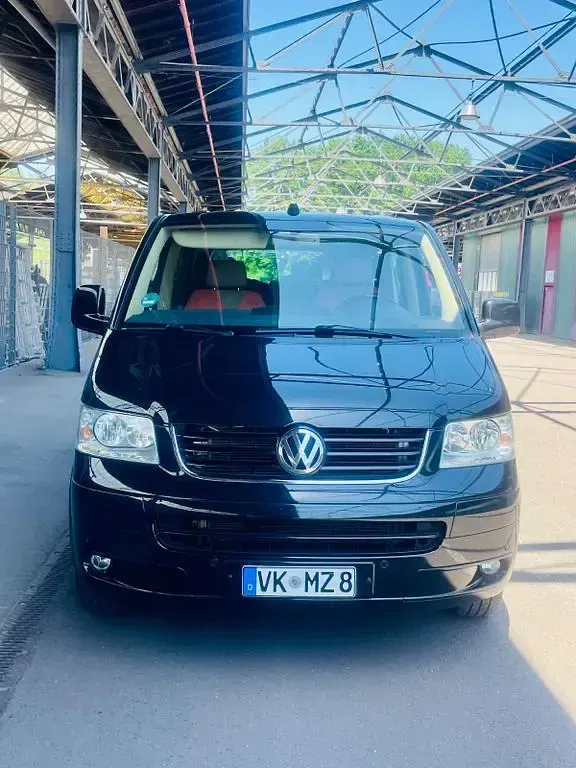 Gebraucht VW Multivan Highline 174 PS (127 kW) 2009 Schwarz Van / Kleinbus