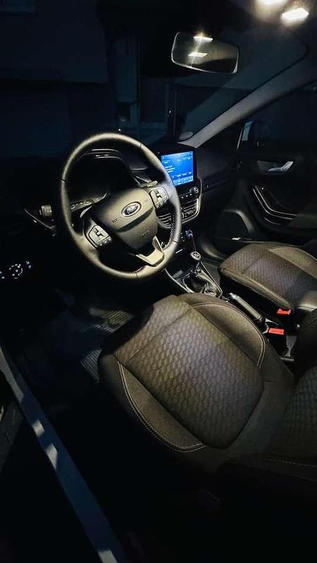 Gebraucht Ford Puma Titanium 125 PS (91 kW) 2023 Weiß SUV