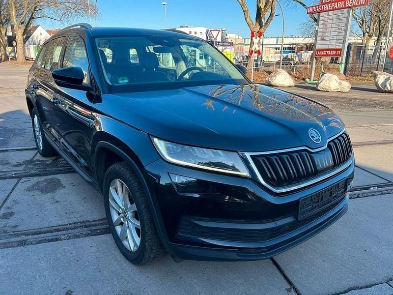 Schwarz Gebraucht 2019 Skoda Kodiaq Ambition SUV | 14.899 € (Guter Preis) - Bild 1/4