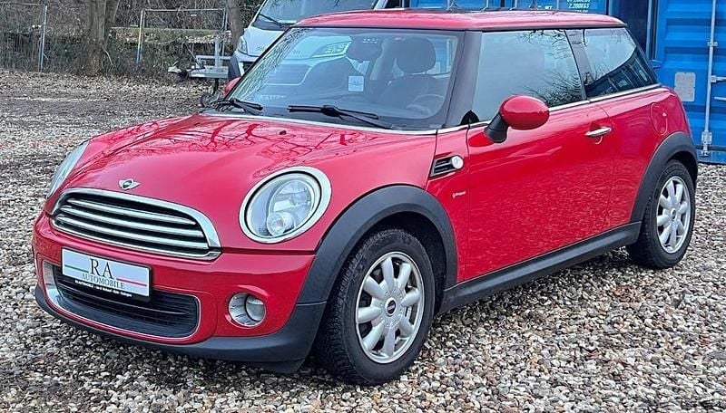 Rot Gebraucht 2010 Mini ONE Kleinwagen | 2.790 € (Guter Preis) - Bild 1/4