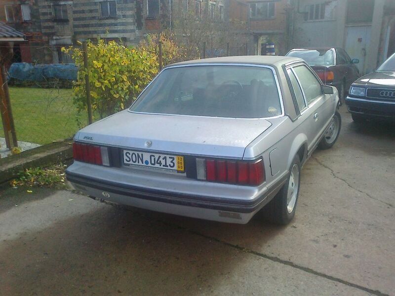 Gebraucht Ford Mustang 116 PS (85 kW) 1981 Silber Coupé