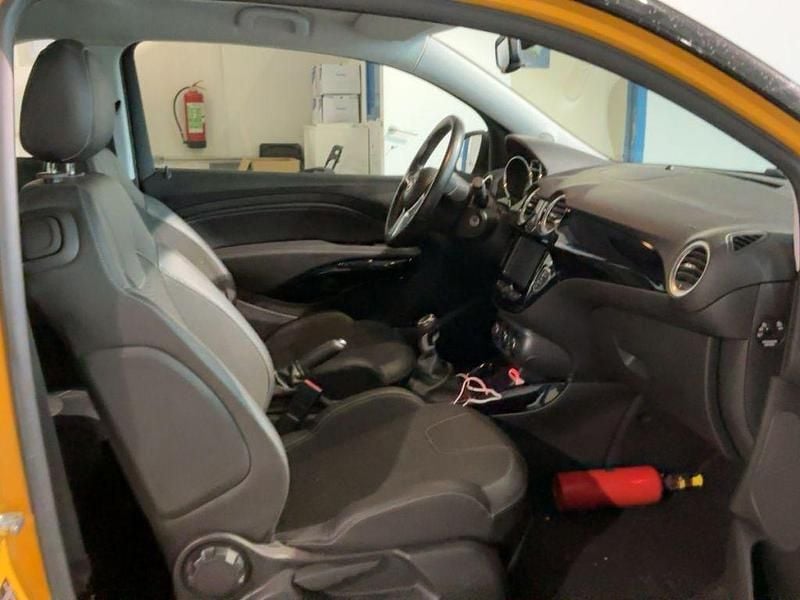 Gebraucht Opel Adam Glam 69 PS (50 kW) 2018 Sunny yellow Kleinwagen