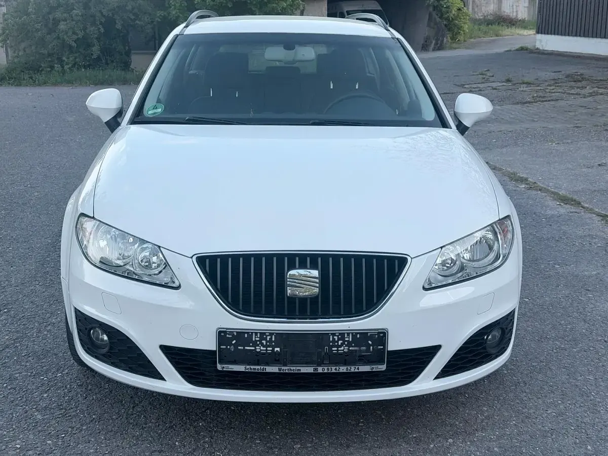 Usata Seat Exeo 120 CV (88 kW) 2011 Bianco Station wagon