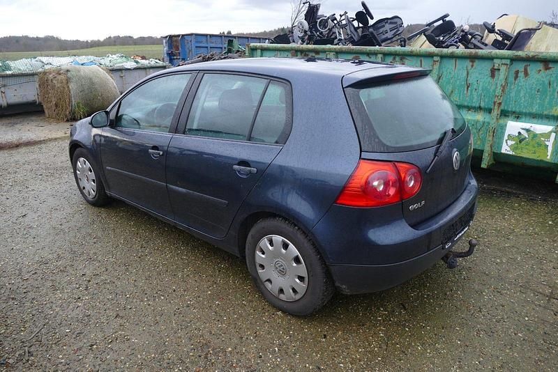 Gebraucht VW Golf V Trendline 75 PS (55 kW) 2005 Blau Kleinwagen