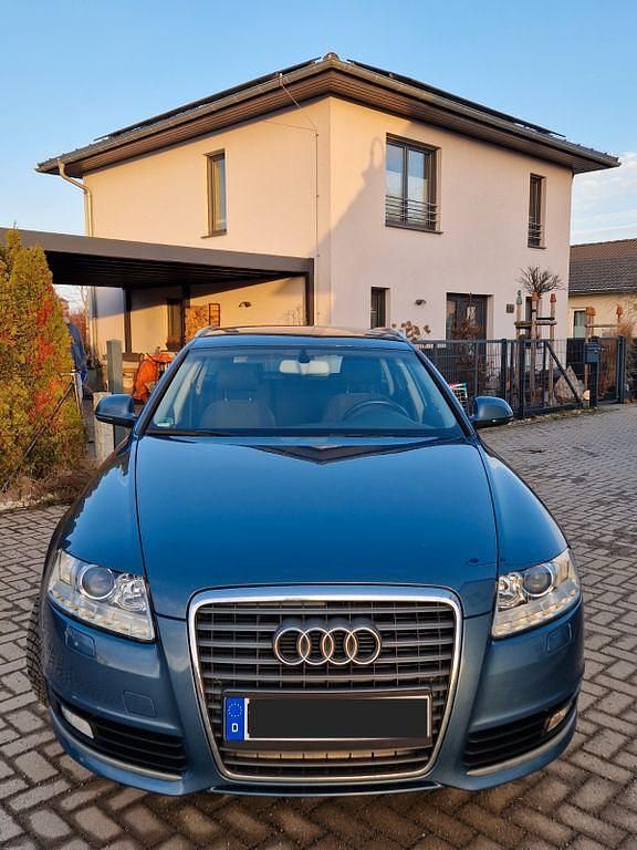 Gebraucht Audi A6 170 PS (125 kW) 2011 Blau Kombi