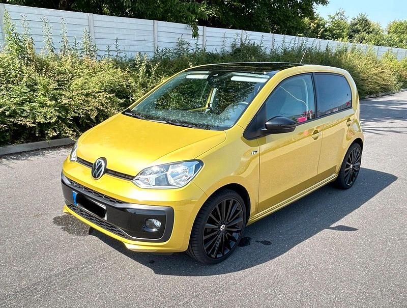 Gold Gebraucht 2021 VW up! R Kleinwagen | 12.500 € (Fairer Preis) - Bild 1/4
