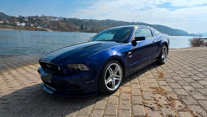 Gebraucht Ford Mustang GT 424 PS (311 kW) 2013 Blau Coupé