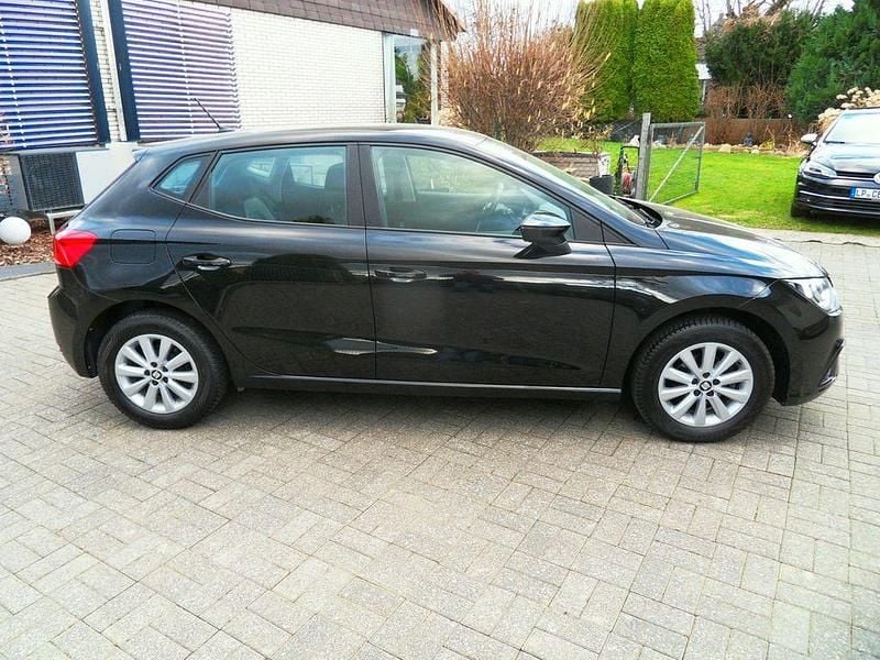 Gebraucht Seat Ibiza Style 80 PS (58 kW) 2022 Mitternachtsschwarz Kleinwagen