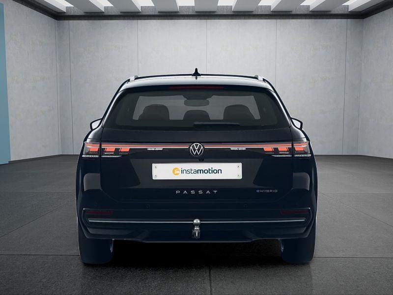 Gebraucht VW Passat 272 PS (200 kW) 2025 Schwarz Kombi