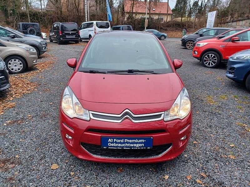 Gebraucht Citroën C3 SELECTION 82 PS (60 kW) 2015 Rot Limousine