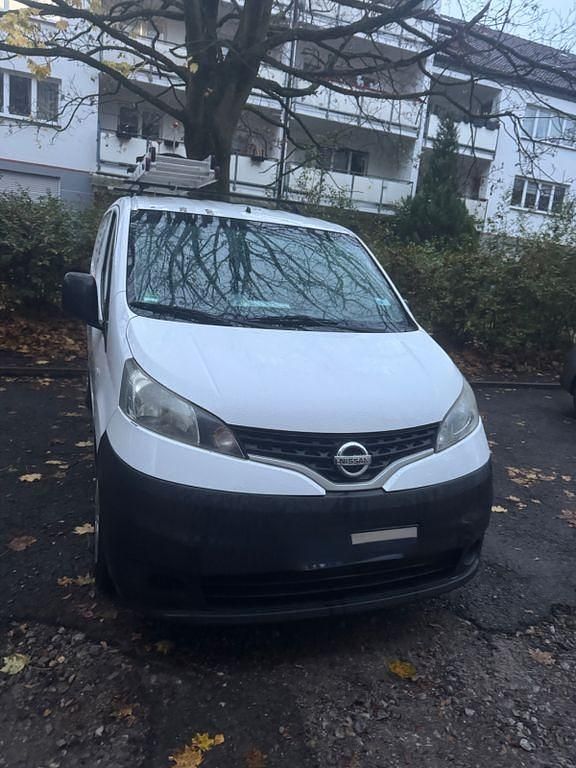Weiß Gebraucht 2015 Nissan NV200 Van | 5.550 € - Bild 1/4