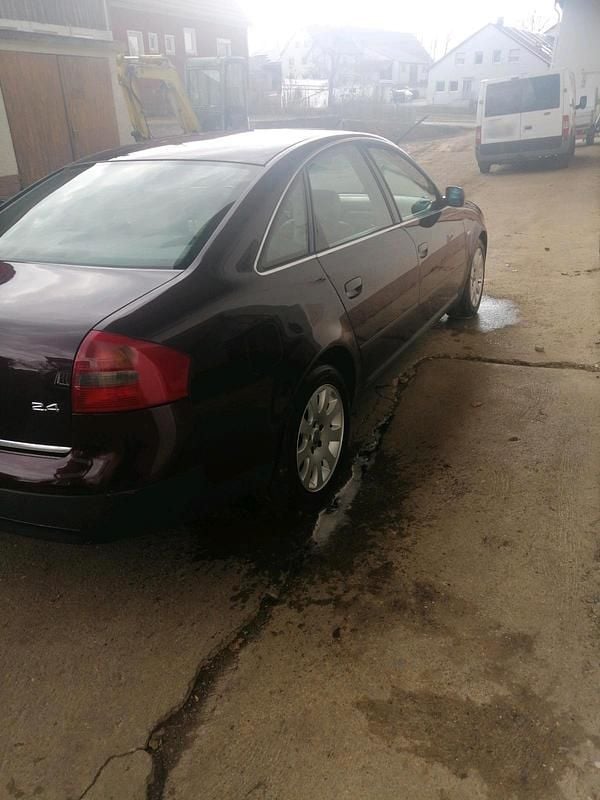 Gebraucht Audi A6 165 PS (121 kW) 1998 Violet Limousine