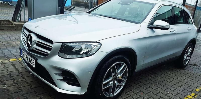Gebraucht Mercedes GLC350 AMG line 258 PS (189 kW) 2017 Silber SUV