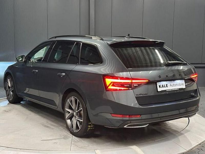 Gebraucht Skoda Superb SportLine 200 PS (147 kW) 2021 Quarzgrau metallic Kombi