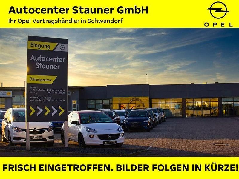 Grün Gebraucht 2023 Opel Mokka-e Elegance SUV | 17.480 € (Superpreis) - Bild 1/4