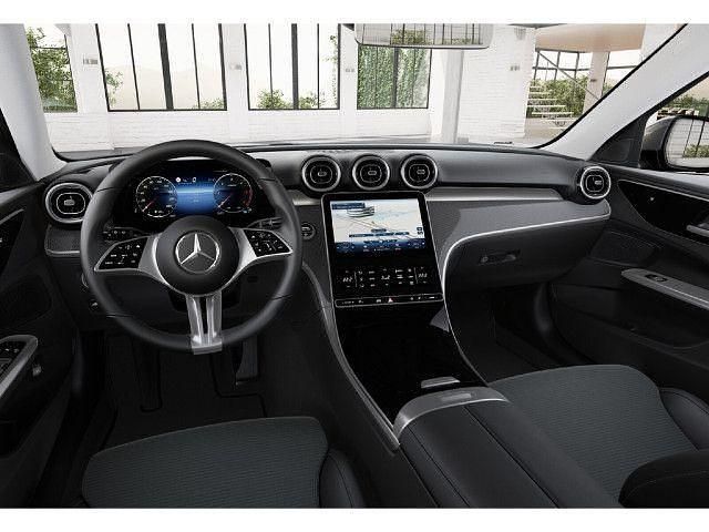 Grau / selenitgrau Gebraucht 2023 Mercedes C200 Avantgarde Kombi | 31.390 € (Fairer Preis) - Bild 1/4