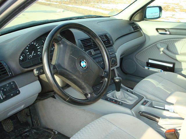 Gebraucht BMW 320 136 PS (100 kW) 2000 Grau metallic Limousine