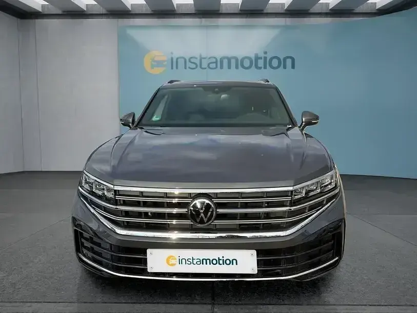 Gebraucht VW Touareg 286 PS (210 kW) 2025 Grau SUV