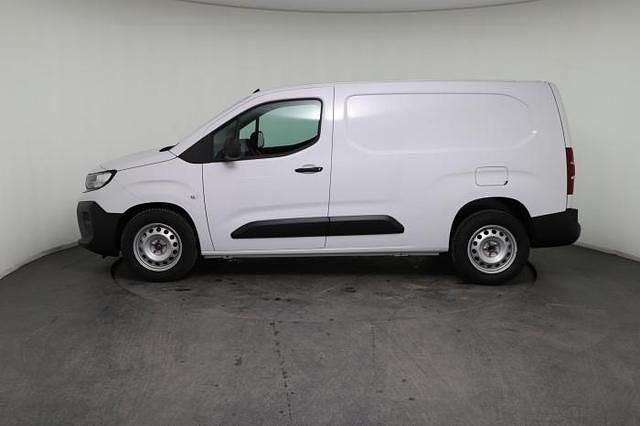 Neu Opel Combo Edition 102 PS (75 kW) 2026 Weiß, lackierung weiss icy/ty... Limousine