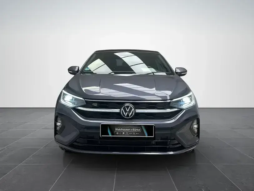 Gebraucht VW Taigo R-line 110 PS (80 kW) 2022 Rauchgrau (metallic) SUV