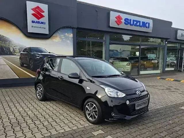 Gebraucht Hyundai i10 YES! 67 PS (49 kW) 2018 Schwarz Kleinwagen