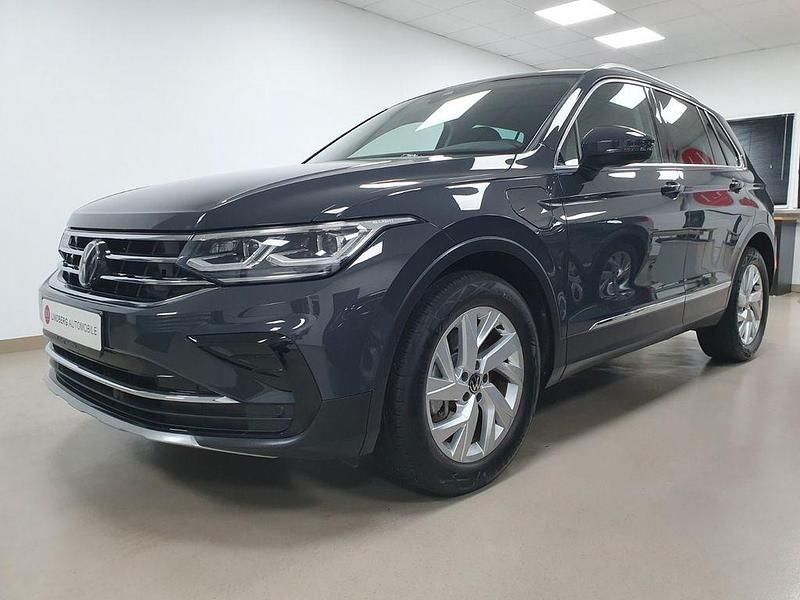 Gebraucht VW Tiguan Elegance 150 PS (110 kW) 2022 Grau SUV