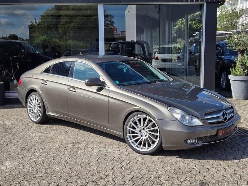Gebraucht Mercedes CLS350 292 PS (214 kW) 2009 Braun Limousine