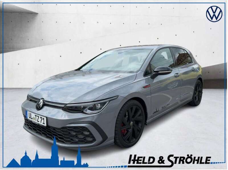 Mondsteingrau Gebraucht 2024 VW Golf VIII GTI Limousine | 36.780 € (Etwas zu teuer) - Bild 1/4