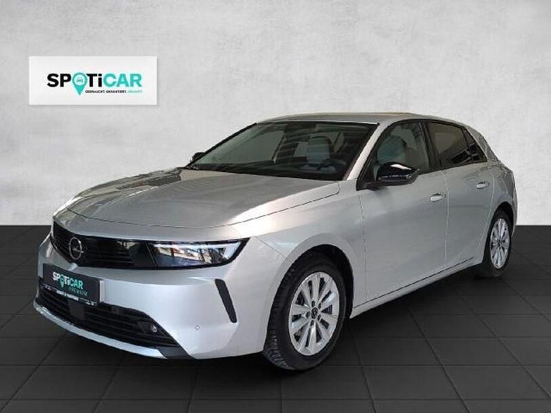 Silber Gebraucht 2024 Opel Astra Elegance Limousine | 24.990 € (Etwas zu teuer) - Bild 1/4