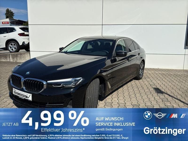 Schwarz Gebraucht 2022 BMW 530e Sport Line Limousine | 33.844 € (Guter Preis) - Bild 1/4